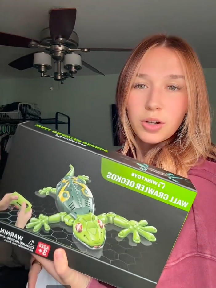 Review by Jessica M.,Mom & Cat Owner 🐾